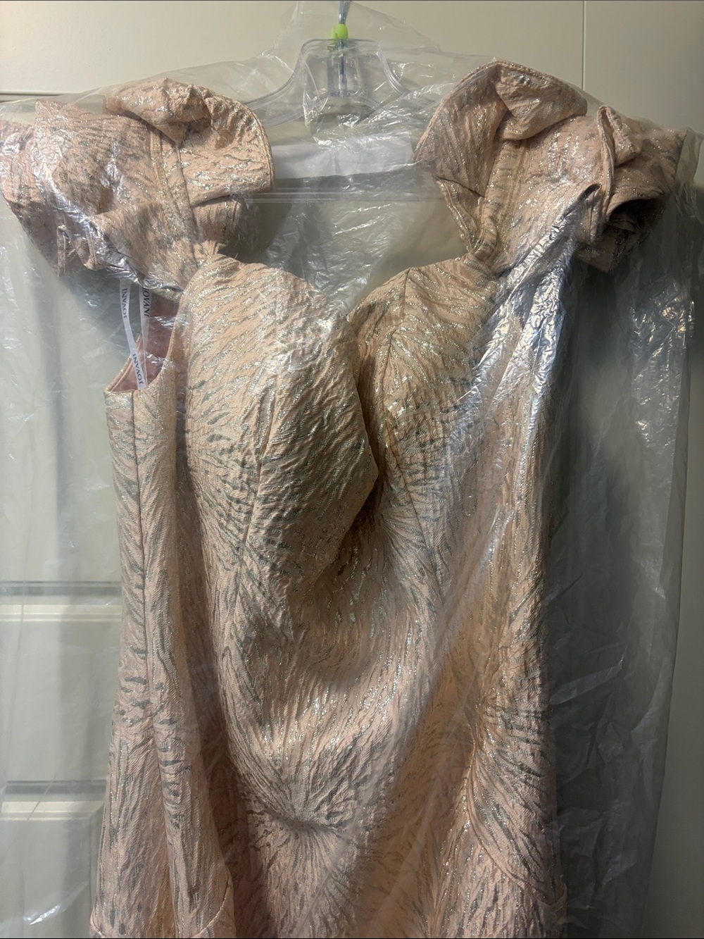Elegant Cream Off-Shoulder Dress - Picture 7 of 7